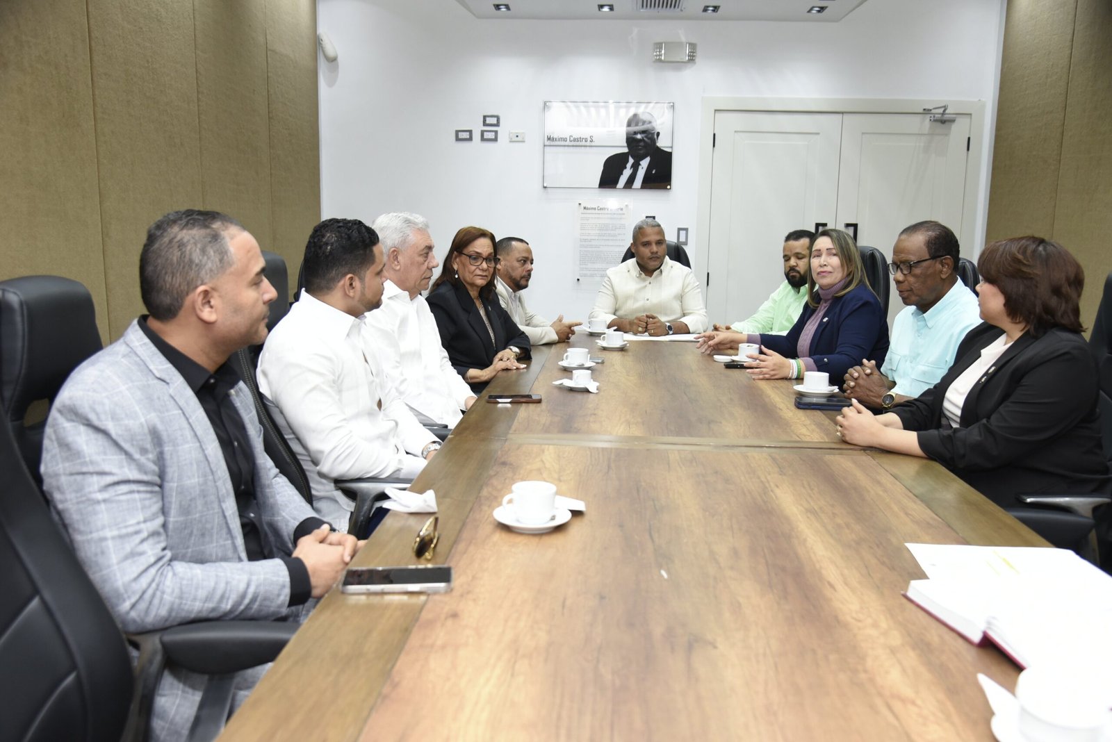 Comisión de Recursos Hídricos estudia proyecto que solicita cambio de tuberías en sectores del suroeste de Santiago